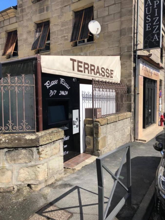 Logement A Brive, Proche Centre-Ville Et Gare, Avec Climatisation - Internet Fibre - Stationnements Gratuit Luaran gambar