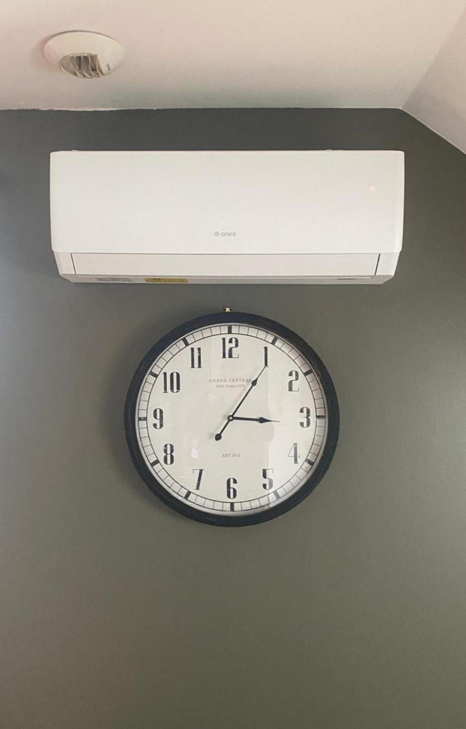 Logement A Brive, Proche Centre-Ville Et Gare, Avec Climatisation - Internet Fibre - Stationnements Gratuit Luaran gambar